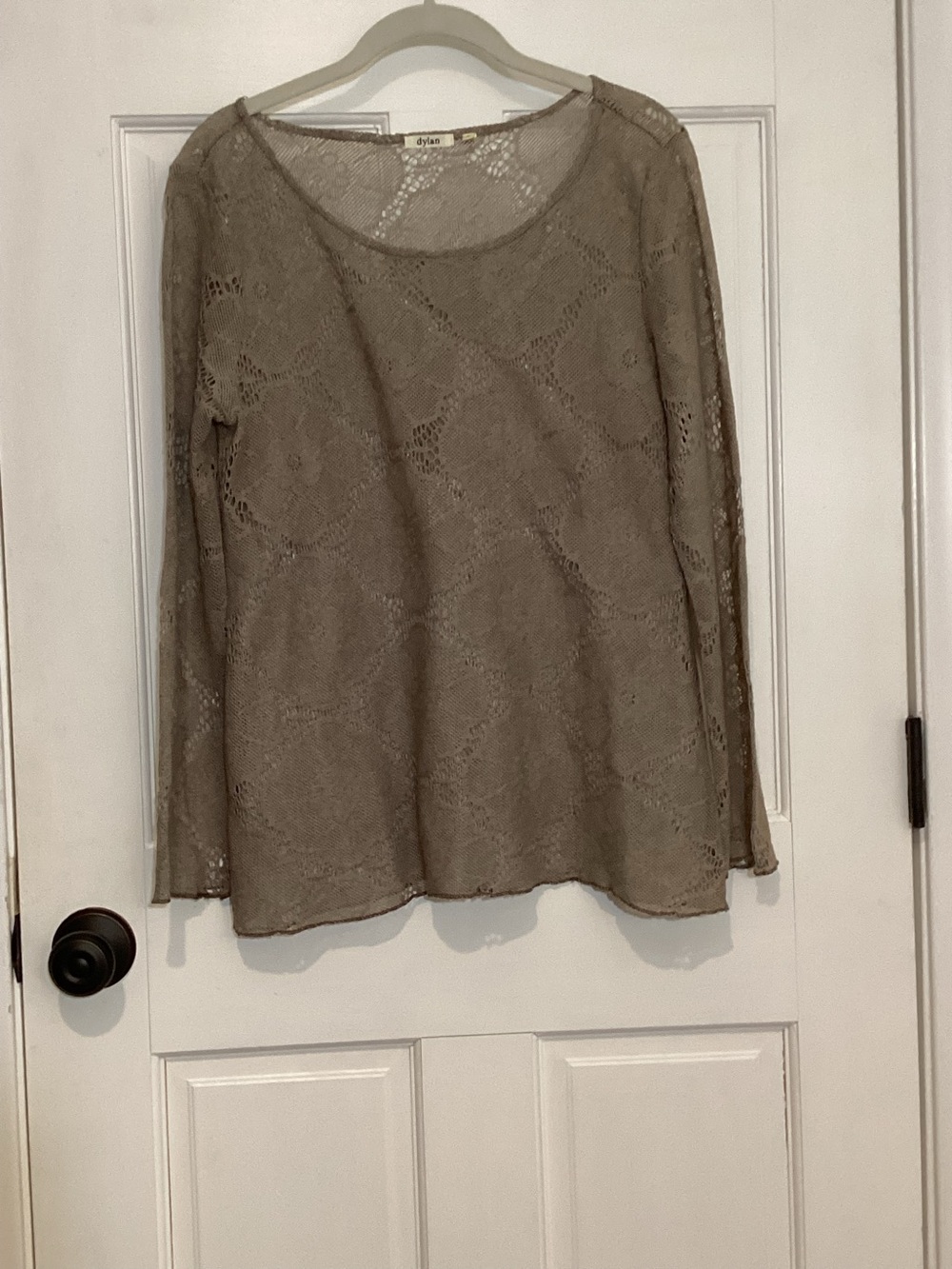 dylan Taupe floral crochet sheer Lace Knit Long-Sleeve Top Sz M - Picture 1 of 4